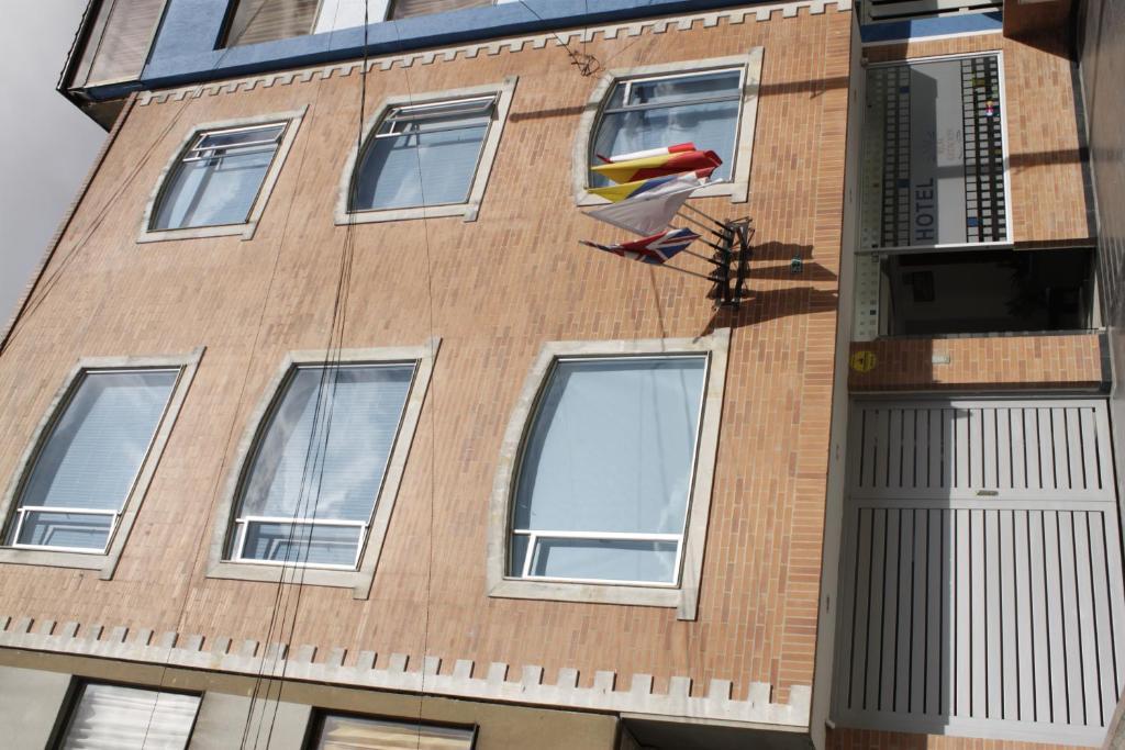 Single Room,317818049:JPEG