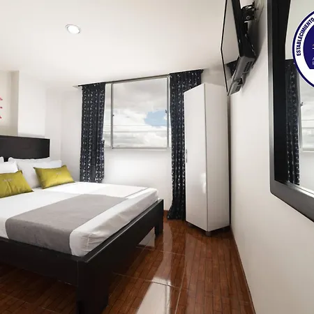 Hotel Dorado 100-3