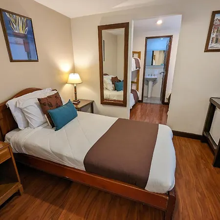 Hotel La Sabana-2